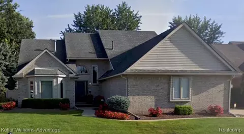 21504 Hunter Cir N, Taylor, MI 48180
