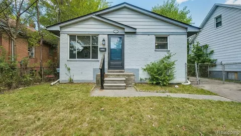 8725 Packard Ave, Warren, MI 48089
