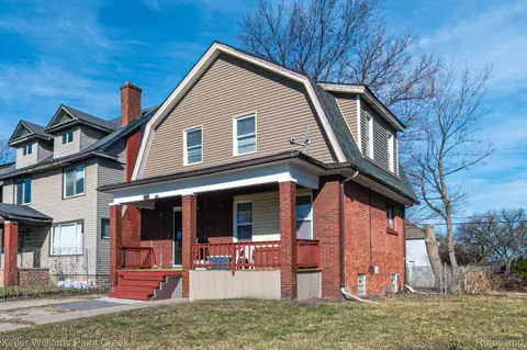 215 Winona St, Highland Park, MI 48203