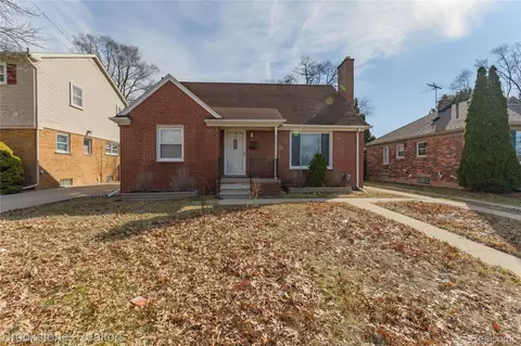 230 Allen St, Ferndale, MI 48220