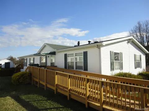 302 Salvia Rd, Bedford, MI 48133