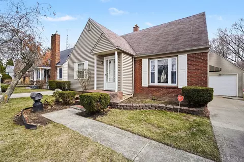 151 Commonwealth Ave, Flint, MI 48503