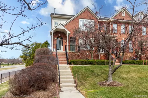 25508 Saint James, Southfield, MI 48075