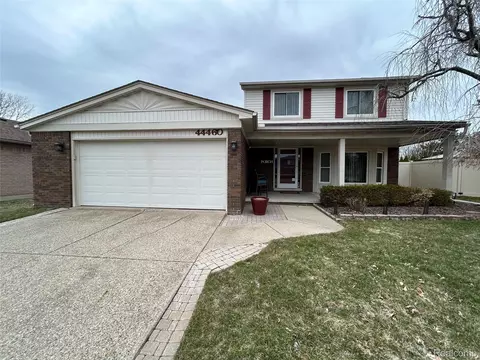 44460 Manitou Dr, Clinton Township, MI 48038