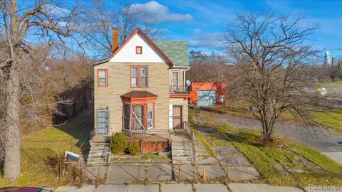 3320 14th St, Detroit, MI 48208