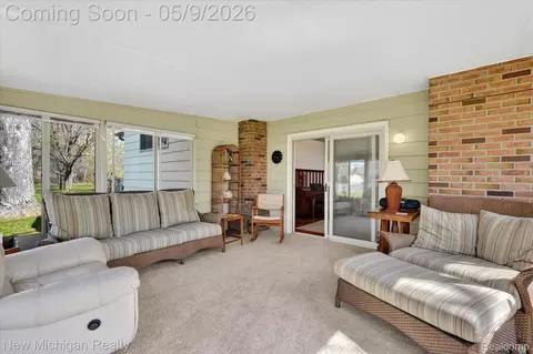 Exterior - 4291 Hallmark Ct, Flint, MI 48532 photo 2 of 5