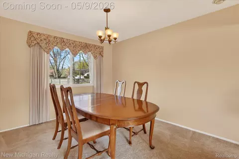 Dining - 4291 Hallmark Ct, Flint, MI 48532 photo 1 of 3