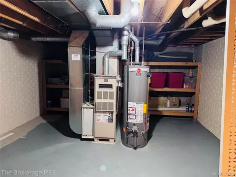 Other - 588 Oakbrook Cir, Flushing, MI 48433 photo 6 of 6