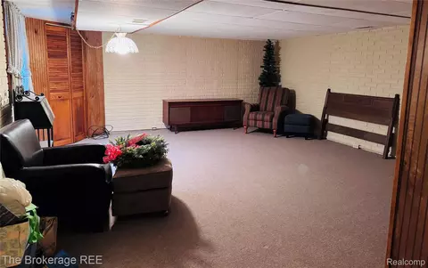 Other - 588 Oakbrook Cir, Flushing, MI 48433 photo 1 of 6