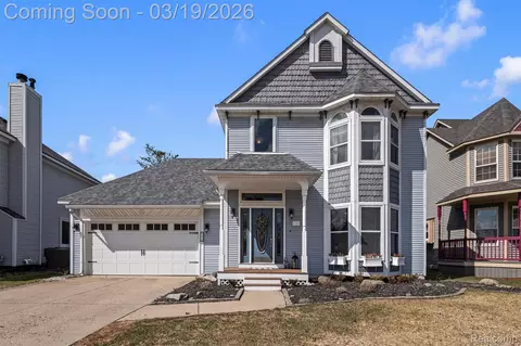 751 Woodleigh Way, Oxford, MI 48371