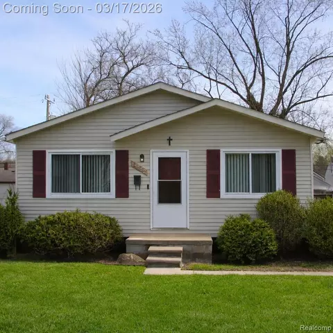 19552 Garfield, Redford, MI 48240