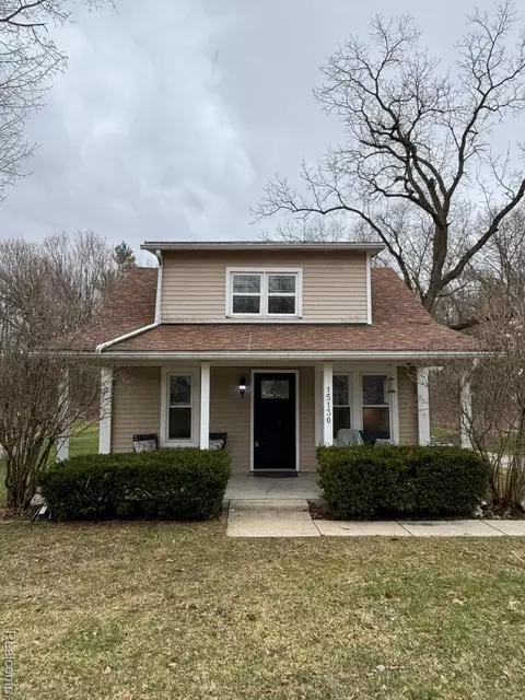 15130 Roach Dr, Argentine, MI 48451