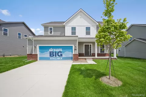27147 Silo Dr, Saline, MI 48176