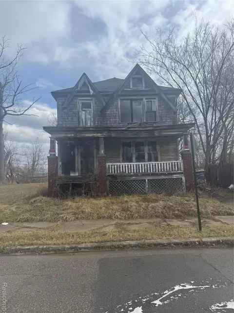 12626 Westphalia St, Detroit, MI 48205