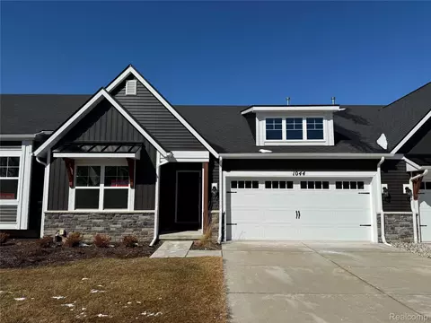 1044 Camellia Cir #45, Marion, MI 48843