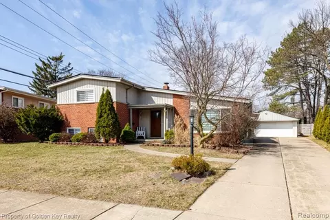 20345 Weyher St, Livonia, MI 48152