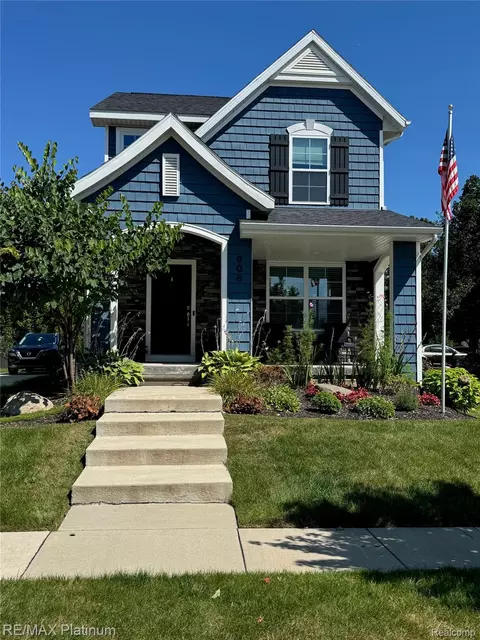 606 Kimball St, Howell, MI 48855