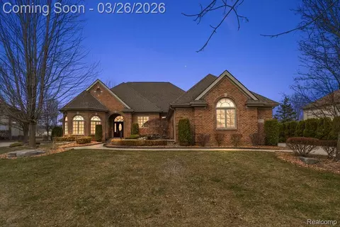 13071 Burningwood Dr, Washington, MI 48094