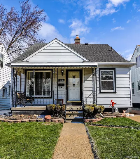 1812 Hanford Ave, Lincoln Park, MI 48146