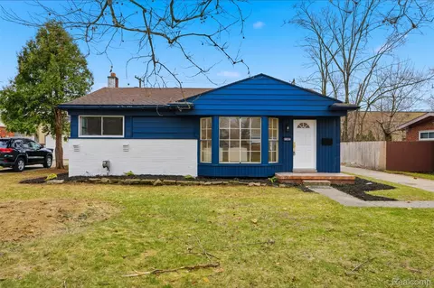 27427 Vargo St, Livonia, MI 48152