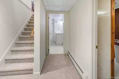 Entry Way - 632 Dorbert Dr, Waterloo, MI 49259 photo 1 of 2