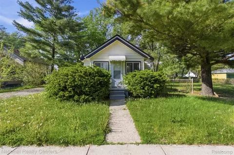 7547 Stephens, Center Line, MI 48015