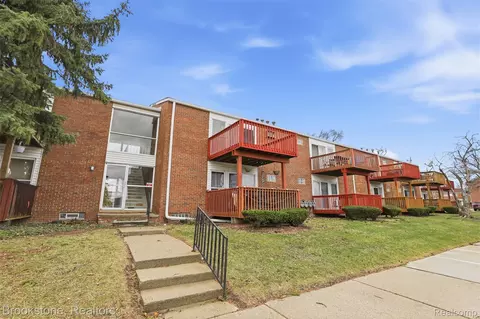 627 Mcdougall Mcdougall St #77, Detroit, MI 48207