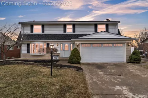 20051 Churchill Ave, Brownstown, MI 48183