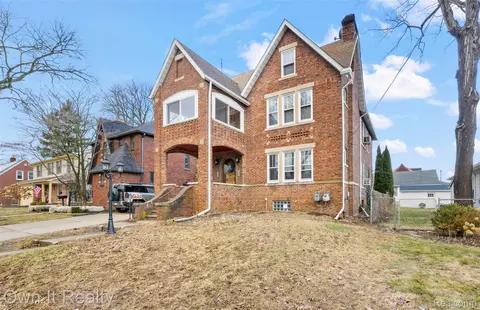 2412 Cornell St, Dearborn, MI 48124