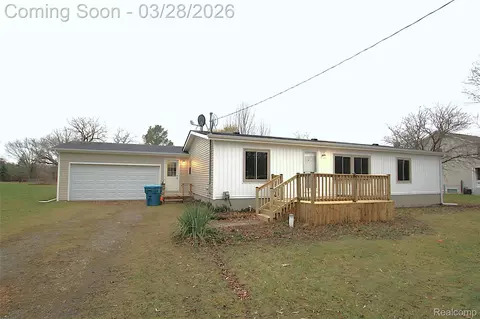 7464 Jennings Rd, Mundy, MI 48473