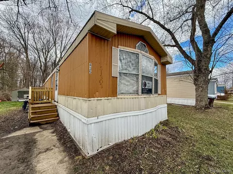 435 Rustic Ln S, Sumpter, MI 48111