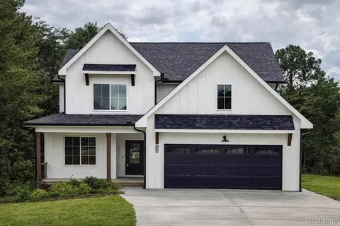 591 Boyd St, Pontiac, MI 48342