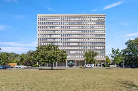 22700 Garrison St #1105, Dearborn, MI 48124