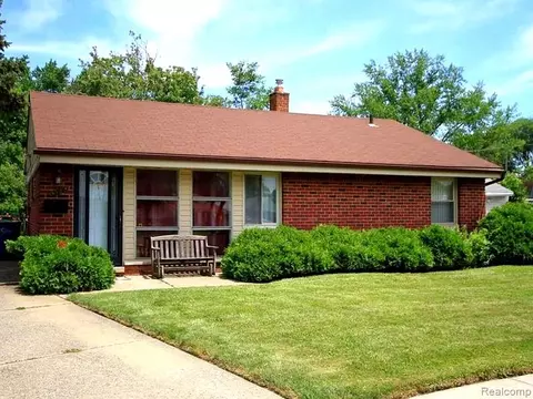 11322 Superior Ave NW, Warren, MI 48089