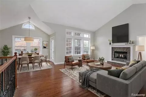 411 E Ferry St #15, Detroit, MI 48202