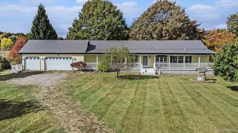 3025 N Lake Pleasant Rd, Arcadia, MI 48412