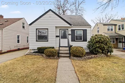 2170 Michigan Blvd, Lincoln Park, MI 48146