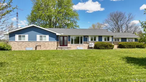 91 N Doran Rd, Imlay, MI 48444