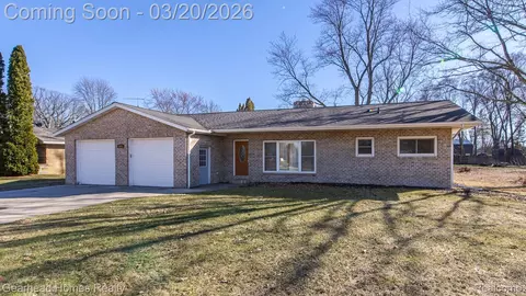 2495 W Lake Rd, Vienna, MI 48420