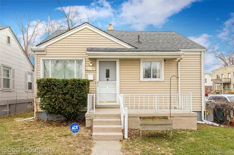 20747 Caledonia Ave, Hazel Park, MI 48030