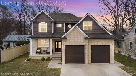 9114 Cardwell St, Livonia, MI 48150