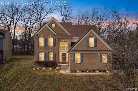 43968 Timberview Ct, Van Buren, MI 48111