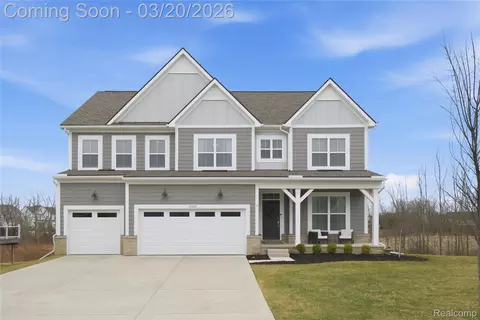 53211 Silver Birch Ct, Lyon, MI 48178