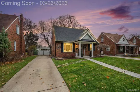 2623 Venice St, Dearborn, MI 48124