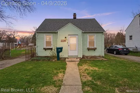 23241 Hill Ave, Warren, MI 48091