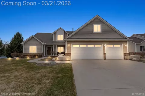 400 Whitewater St, Milford, MI 48381