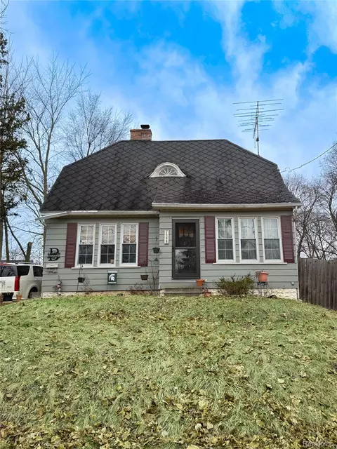 1506 Gainey Ave, Flint, MI 48503