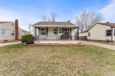 13656 Ward St, Southgate, MI 48195