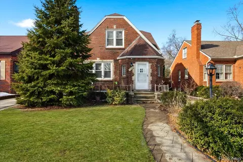 2045 N Elizabeth St, Dearborn, MI 48128