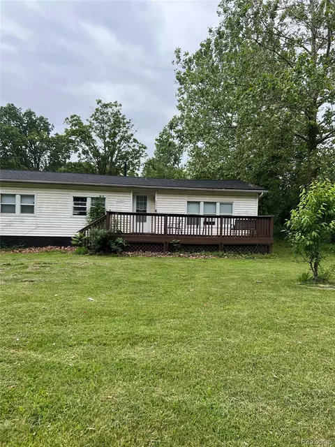 35945 Herman St, Romulus, MI 48174